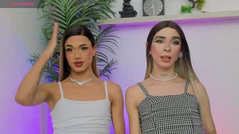 Snapshot of arivega chatting on 28, 12, 2024 Nice to meet you thumb up me please its important I LOOK MY BIO DOWN online show from 28, 12, 2024