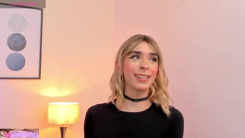 Snapshot of arivega chatting on 24, 1, 2025 Nice to meet you thumb up me please its important I LOOK MY BIO DOWN online show from 24, 1, 2025