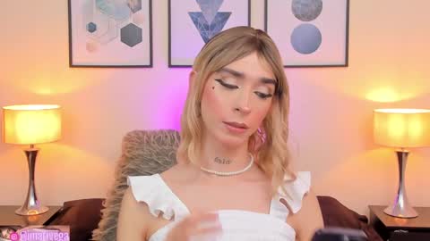 Snapshot of arivega chatting on 17, 2, 2025 Nice to meet you thumb up me please its important I LOOK MY BIO DOWN online show from 17, 2, 2025