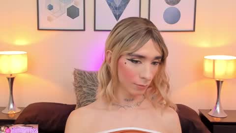 Snapshot of arivega chatting on 25, 2, 2025 Nice to meet you thumb up me please its important I LOOK MY BIO DOWN online show from 25, 2, 2025