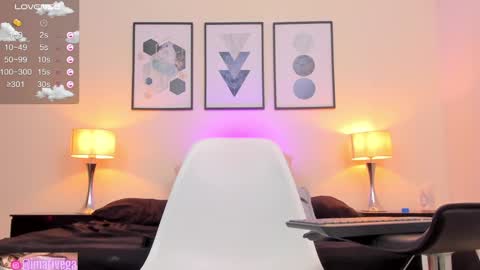 Snapshot of arivega chatting on 26, 2, 2025 Nice to meet you thumb up me please its important I LOOK MY BIO DOWN online show from 26, 2, 2025