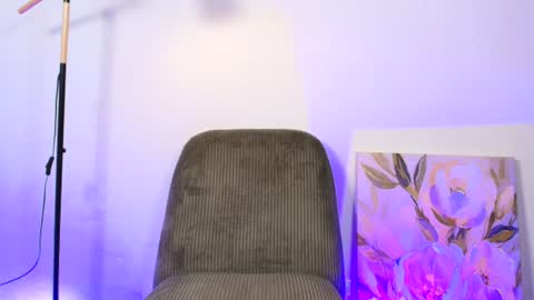 Snapshot of arivega chatting on 16, 7, 2026 Nice to meet you thumb up me please its important I LOOK MY BIO DOWN online show from 16, 7, 2026
