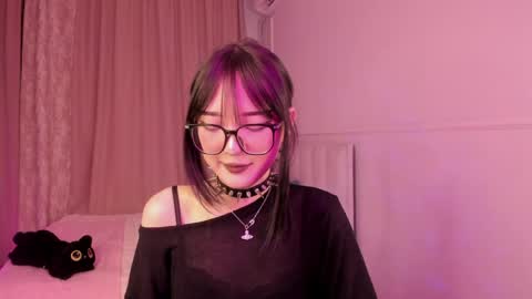 Ariya online show from 8, 4, 2026