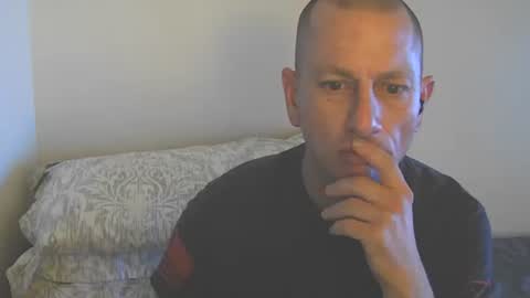 Snapshot of arizona222222 chatting on 17, 5, 2026 luv2benawty online show from 17, 5, 2026