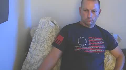Snapshot of arizona222222 chatting on 22, 5, 2026 luv2benawty online show from 22, 5, 2026