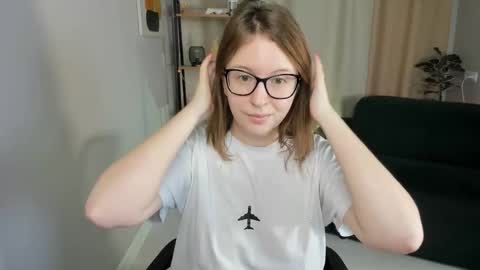 Snapshot of arizzzona_baby chatting on 10, 10, 2025 Arizona online show from 10, 10, 2025