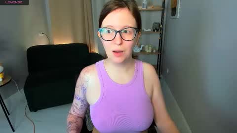 Snapshot of arizzzona_baby chatting on 21, 11, 2025 Arizona online show from 21, 11, 2025