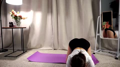 Snapshot of arlettedryer chatting on 15, 1, 2025 Hello My name Karry online show from 15, 1, 2025