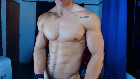 Snapshot of arnold_black69 chatting on 3, 7, 2026 arnold black online show from 3, 7, 2026