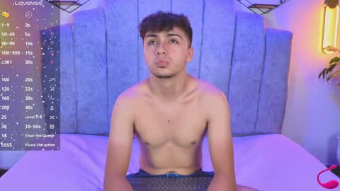 Snapshot of aron__cooper chatting on 2, 2, 2025 aron__cooper online show from 2, 2, 2025