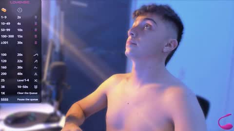 Snapshot of aron__cooper chatting on 20, 2, 2025 aron__cooper online show from 20, 2, 2025