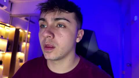 Snapshot of aron__cooper chatting on 15, 9, 2025 aron__cooper online show from 15, 9, 2025