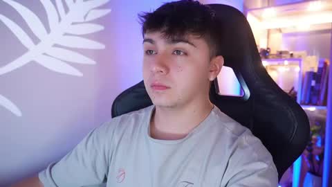 aron__cooper online show from 24, 5, 2026