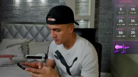 ARON BOLT online show from 6, 3, 2025