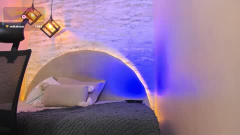 ARON BOLT online show from 29, 3, 2026