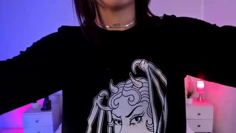 Aron cruz  online show from 15, 9, 2025