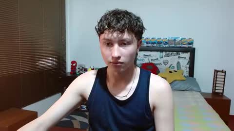 Snapshot of aron_miller18 chatting on 20, 1, 2025 Aaron online show from 20, 1, 2025