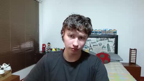 Snapshot of aron_miller18 chatting on 27, 1, 2025 Aaron online show from 27, 1, 2025