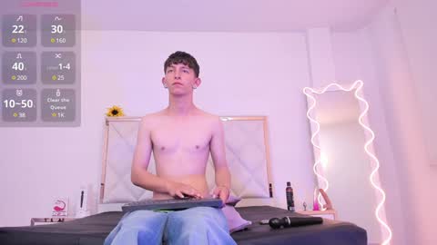  your aron  online show from 22, 12, 2024