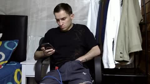 Snapshot of arongfranco chatting on 29, 4, 2026 Aron G Franco online show from 29, 4, 2026