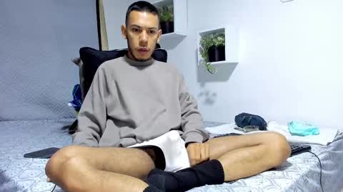 Snapshot of aronxx_ chatting on 10, 2, 2025 BLACK FRIDAY 55 OFF ON MY ONLYFANS. online show from 10, 2, 2025