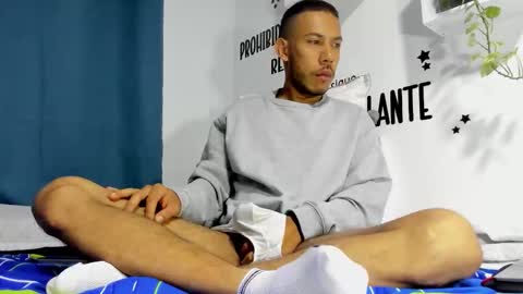 Snapshot of aronxx_ chatting on 14, 10, 2025 BLACK FRIDAY 55 OFF ON MY ONLYFANS. online show from 14, 10, 2025