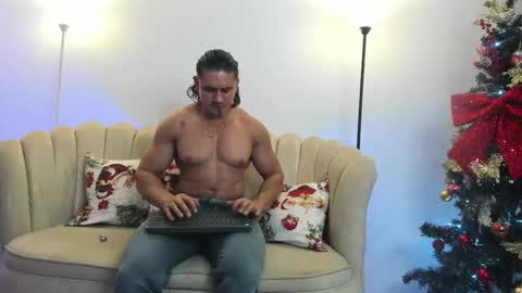 Snapshot of aroon_connor chatting on 16, 11, 2025 online show from 16, 11, 2025