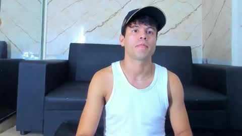 Aroon   online show from 16, 12, 2025