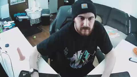 Snapshot of aroundthesun chatting on 8, 2, 2026 aroundthesun online show from 8, 2, 2026