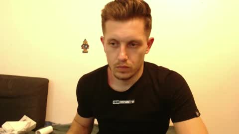 arromwilliam90 online show from 19, 1, 2025