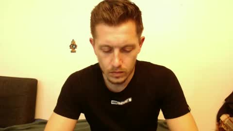 arromwilliam90 online show from 26, 1, 2025