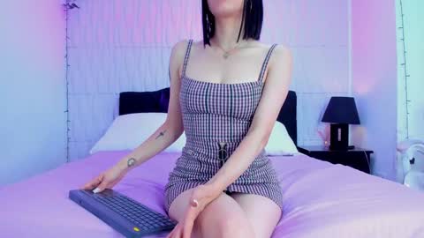 artemisa_leon online show from 15, 1, 2025