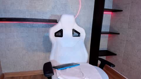 artemisablake online show from 11, 1, 2025