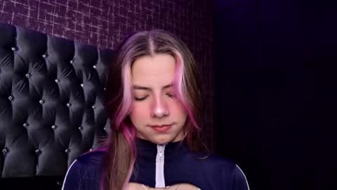 artemisablake online show from 10, 10, 2025