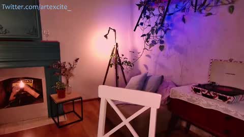 Lina online show from 25, 2, 2025