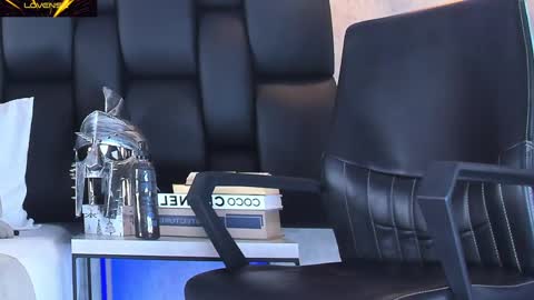 Arthur online show from 28, 2, 2025