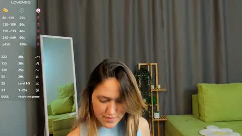 Snapshot of arthurpelto chatting on 12, 9, 2025 Sara online show from 12, 9, 2025