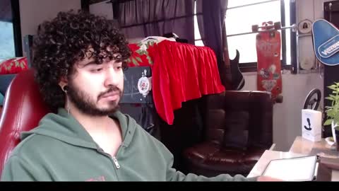 Snapshot of artorias_4 chatting on 1, 12, 2025 artorias 4 online show from 1, 12, 2025