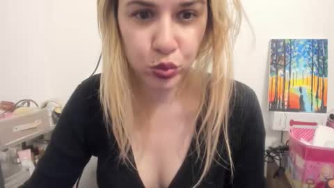 MIA online show from 9, 11, 2025