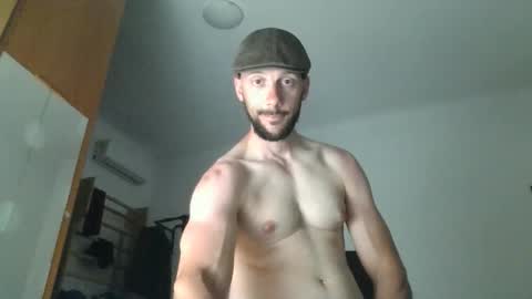 Snapshot of artur833 chatting on 17, 4, 2026 artur833 online show from 17, 4, 2026