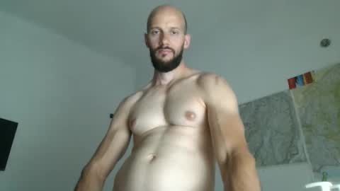 Snapshot of artur833 chatting on 26, 5, 2026 artur833 online show from 26, 5, 2026