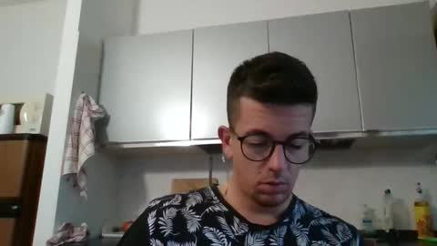 Snapshot of arturpaulval chatting on 17, 11, 2025 arturpaulval online show from 17, 11, 2025