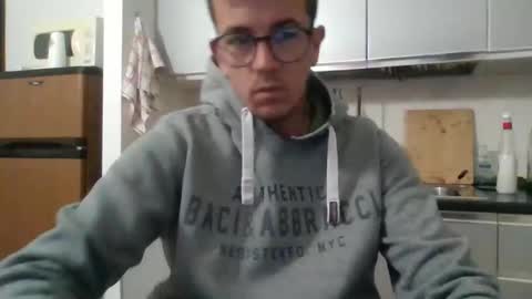 Snapshot of arturpaulval chatting on 28, 11, 2025 arturpaulval online show from 28, 11, 2025