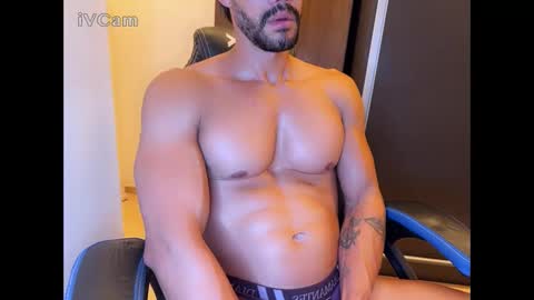 Snapshot of artvillasboas chatting on 3, 11, 2025 Arthur Villasboas online show from 3, 11, 2025