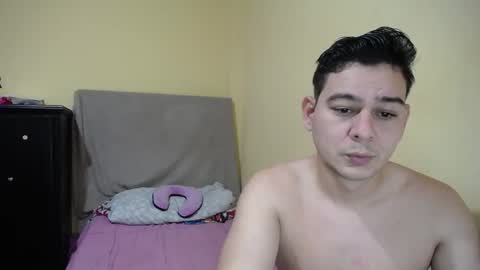 Snapshot of arvahot69 chatting on 29, 9, 2025 arvahot69 online show from 29, 9, 2025