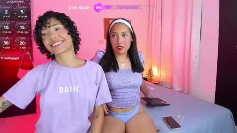 Snapshot of ary_and_kel chatting on 18, 12, 2025 Ariana and Kelsieh online show from 18, 12, 2025