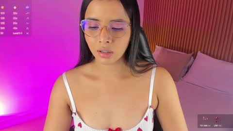 Snapshot of arya_ruiz chatting on 7, 1, 2025 Arya online show from 7, 1, 2025