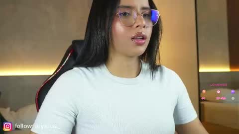 Arya online show from 5, 1, 2026