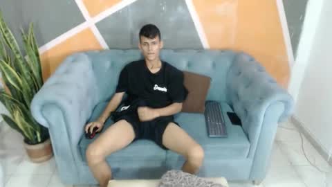 Snapshot of asbeell_grigory chatting on 12, 9, 2025 asbeell grigory online show from 12, 9, 2025