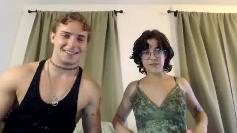 Snapshot of ashandsylvia chatting on 21, 7, 2026 Ash And Sylvia online show from 21, 7, 2026